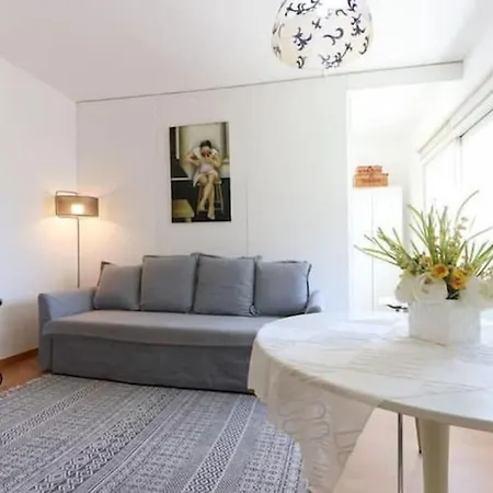 Parque Nacoes Flat W Parking * Lisboa